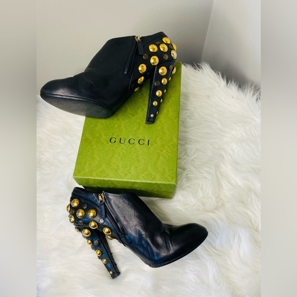 Gucci Babouska Studded Ankle Boots (Size 39)   Black leather with Gold Studs - Picture 6 of 15